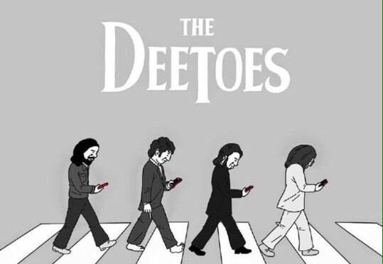 低頭族與手機與環(huán)保地坪漆施工公司三者有何關(guān)系？