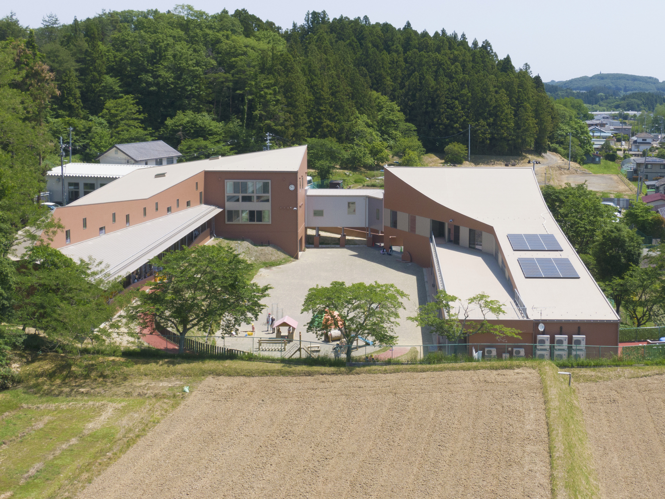 幼兒園環(huán)境設計的重要性體現(xiàn)在哪？